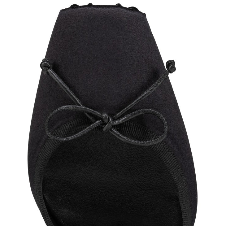 Enchaînée Wrap Heel