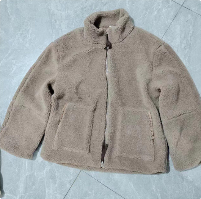 Manteau Zippé à Revers en Polaire