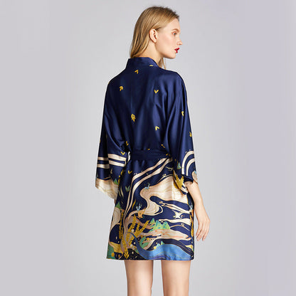 Yukina – Le Kimono Satiné Japonais pour des Soirées Élégantes et Apaisantes
