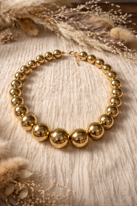 Bestseller | Goudkleurige statement ketting met bolletjes